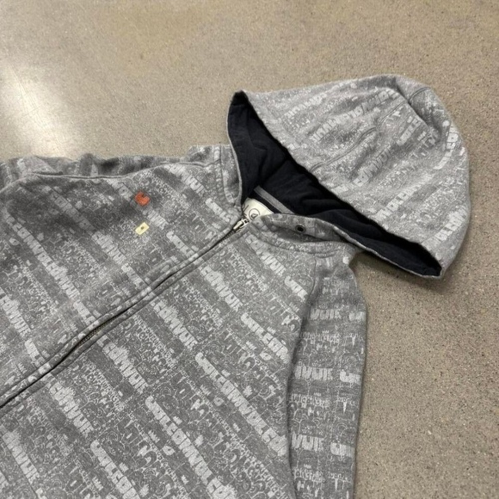 women's y2k volcom aop‎ spellout small logo zip up jacket medium